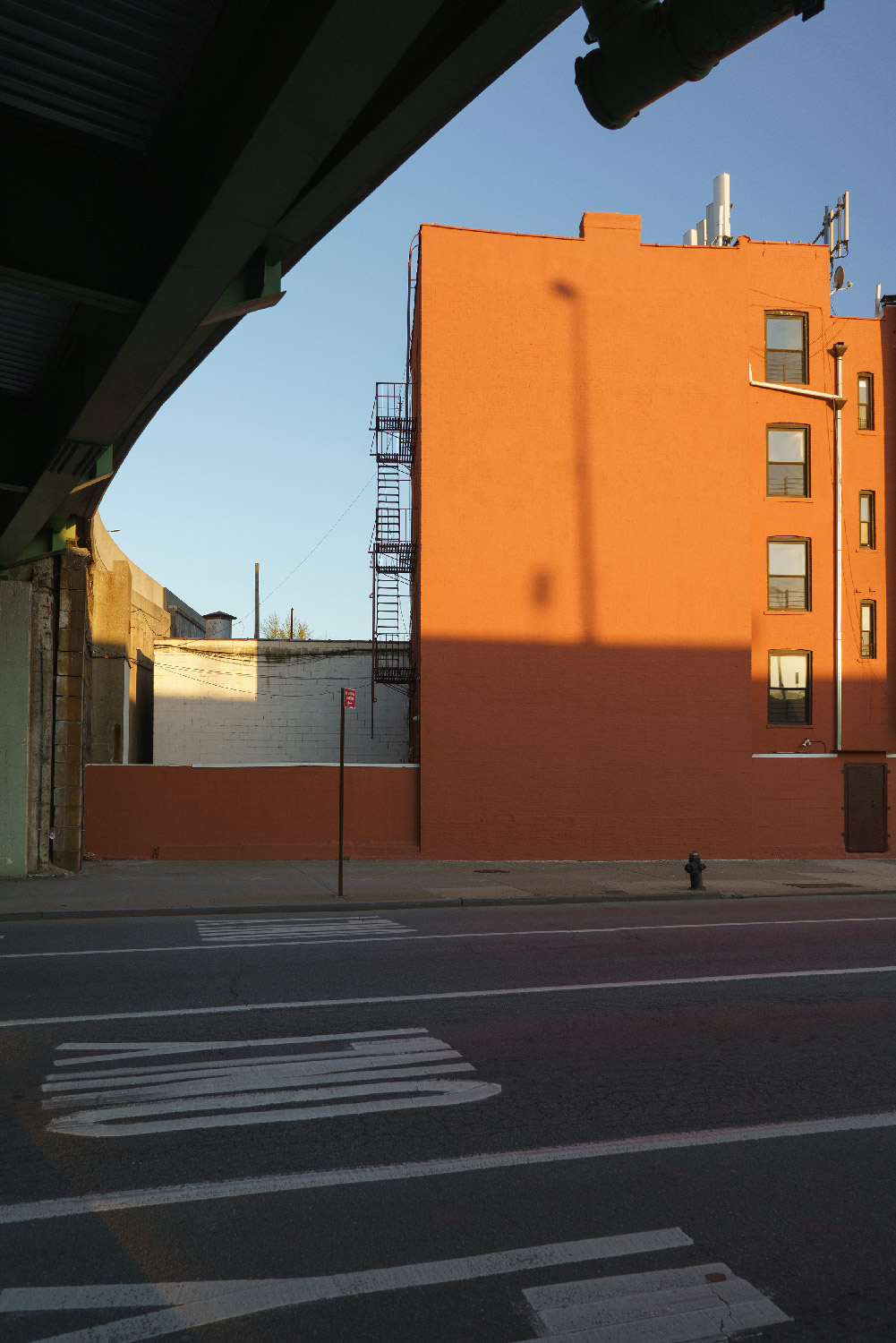 Photograph: 3rd Ave. Corridor, Untitled, 2020.